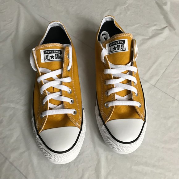 NEW Converse Men's Shoes 8 Casual Mustard Yellow Sneakers
